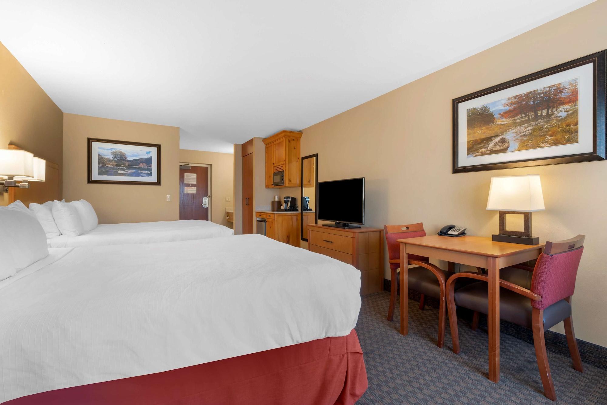 Best Western Plus Olympic Inn Klamath Falls Exterior photo